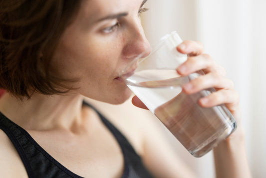 Does Coffee Dehydrate You? The Hydration Myth That Will Not Die (And What the Science Actually Shows)