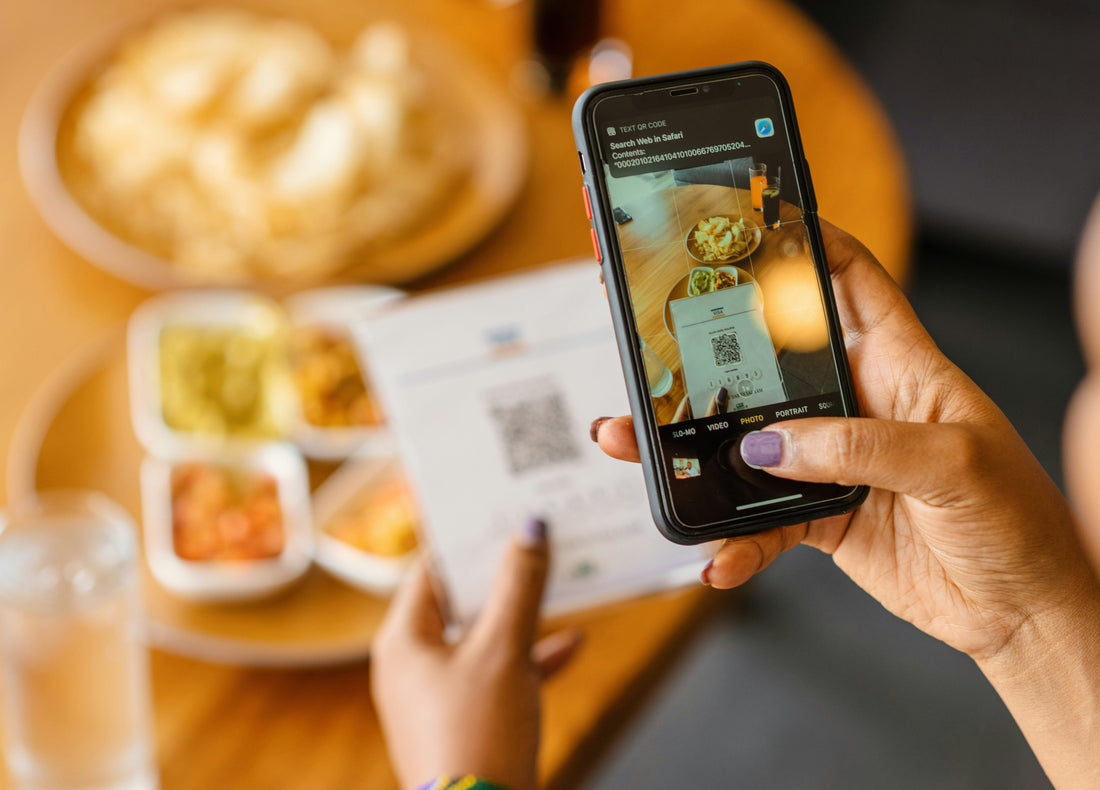 QR Code Menus and Digital Ordering for Cafes: What Works in 2026 and What Customers Actually Want