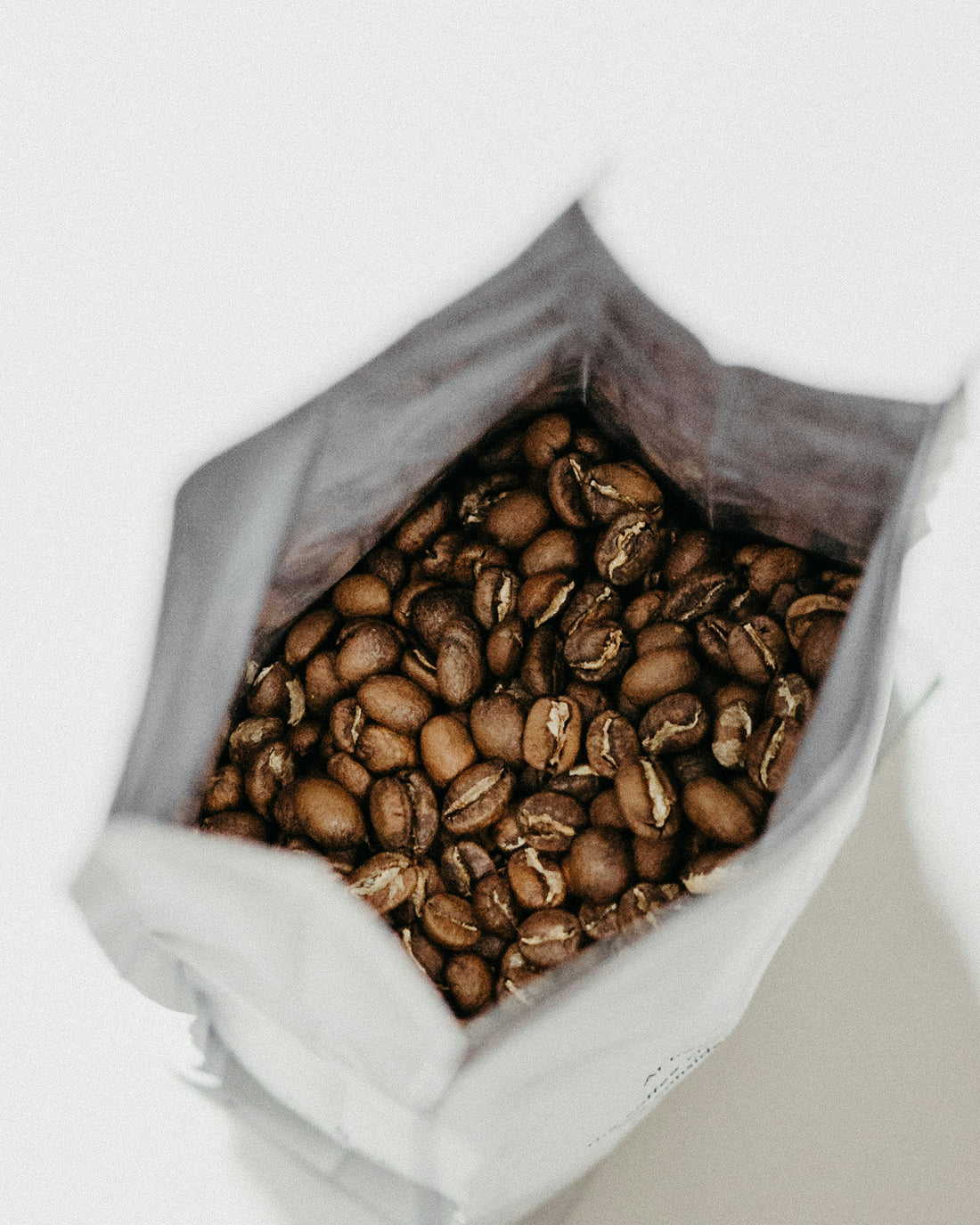 Decaf Coffee Processes Explained: Swiss Water, CO2, and Solvent Methods — Which Is Best for You?