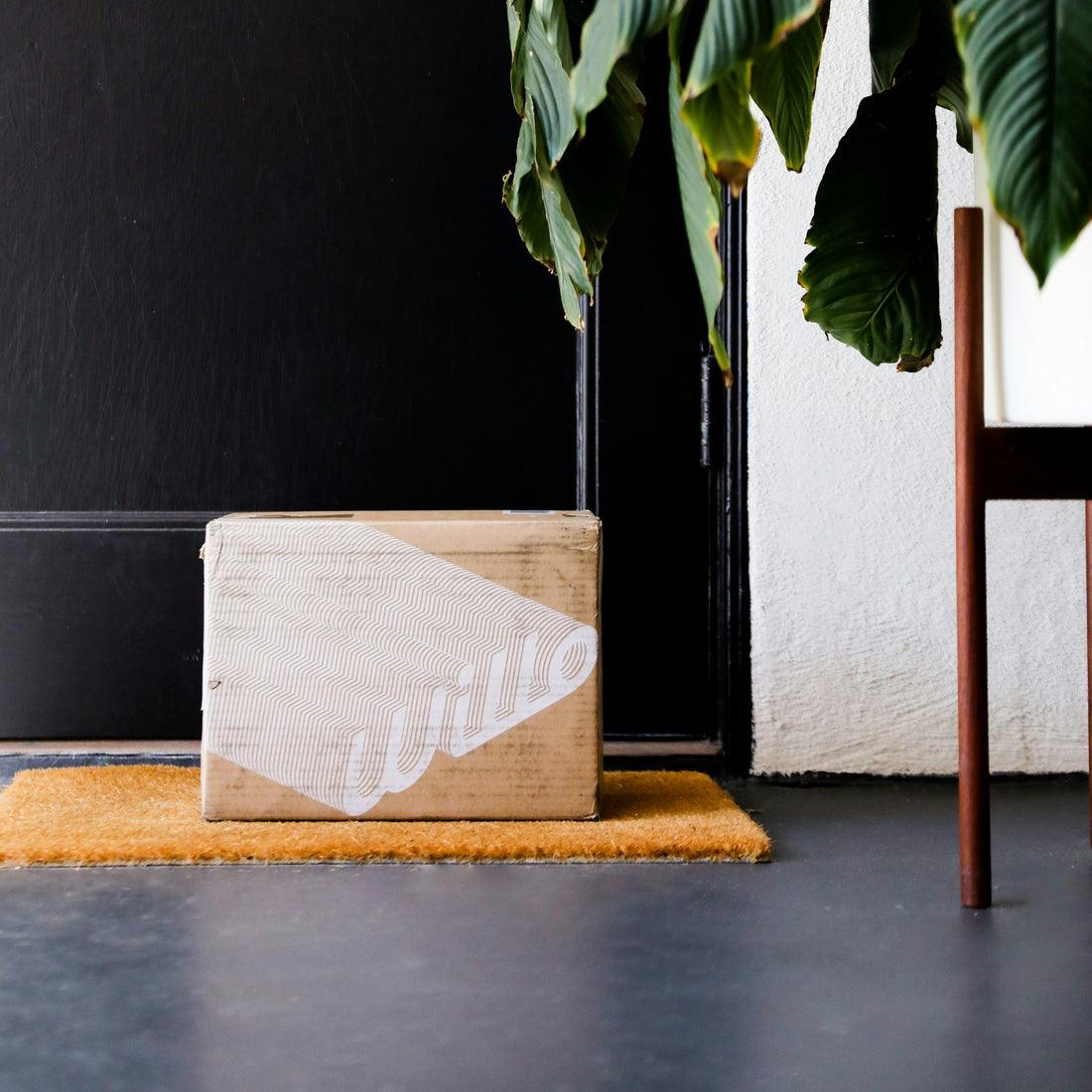 Why Sending Fresh Specialty Coffee to Someone's Door Is the Best Gift You Can Give a Coffee Drinker