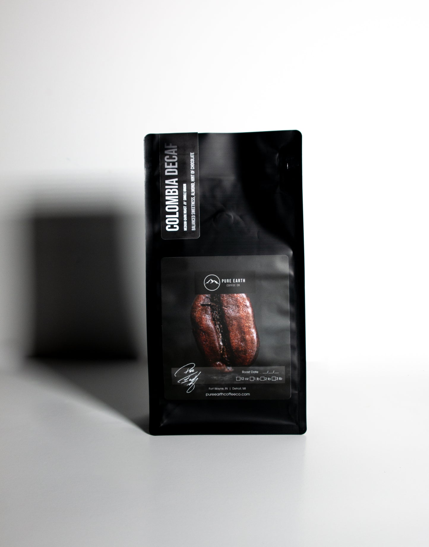 Colombia Decaf: Medium-Dark roast // Single Origin